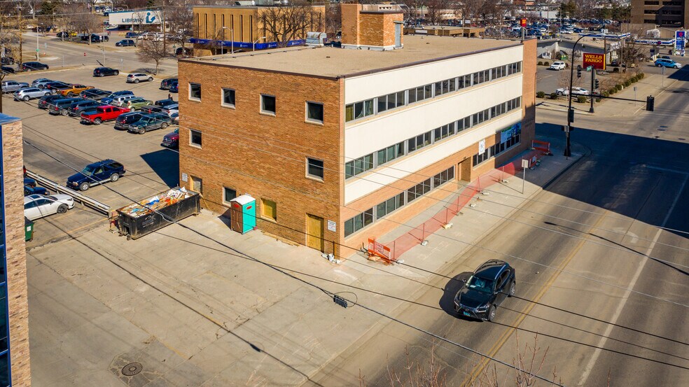 More Photos Of 418 E Rosser Ave, Bismarck Loft Creative Space For Lease