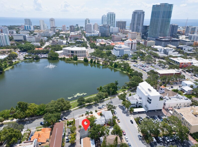 More Photos Of 216 Mirror Lake Dr N, Saint Petersburg Office For Lease