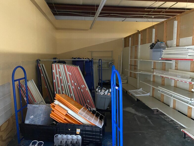 More Photos Of 4404 Old Rural Hall Rd, Winston-Salem Freestanding For Lease