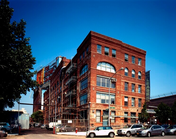 Primary Photo Of 26 Bruckner Blvd, Bronx Loft Creative Space For Lease