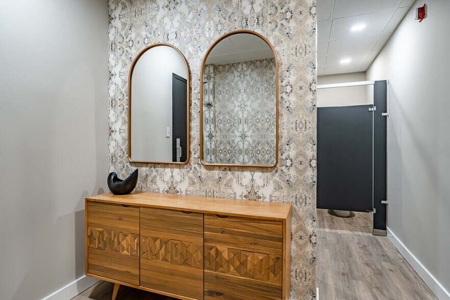 More Photos Of 1244 West Chester Pike, West Chester Office Residential For Lease
