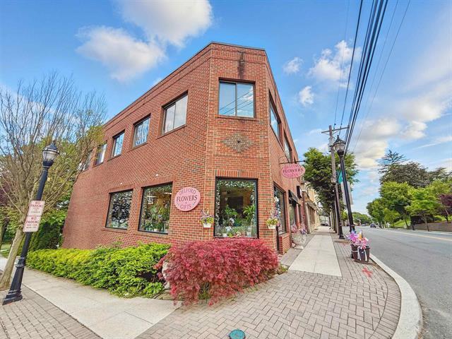 Primary Photo Of 856 Kinderkamack Rd, River Edge Storefront Retail Office For Lease