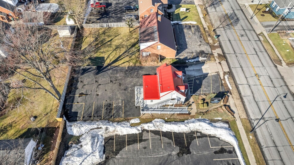 More Photos Of 7362 Center St, Mentor Freestanding For Sale