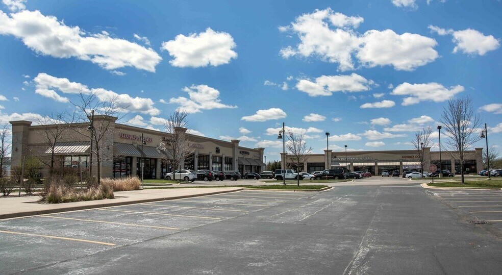 More Photos Of 301-345 Vertin Blvd, Shorewood Unknown For Lease