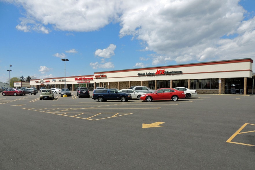Primary Photo Of 3215-3271 South Blvd, Auburn Hills Freestanding For Lease