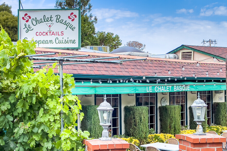 Primary Photo Of 405 N San Pedro Rd, San Rafael Restaurant For Sale