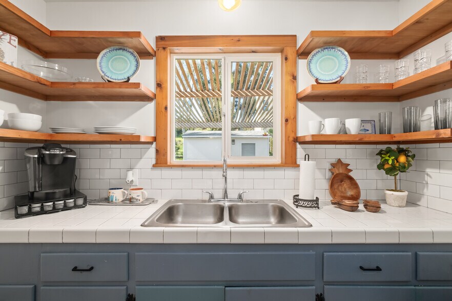 More Photos Of 701 Valley Ave, Solana Beach Office Residential For Sale