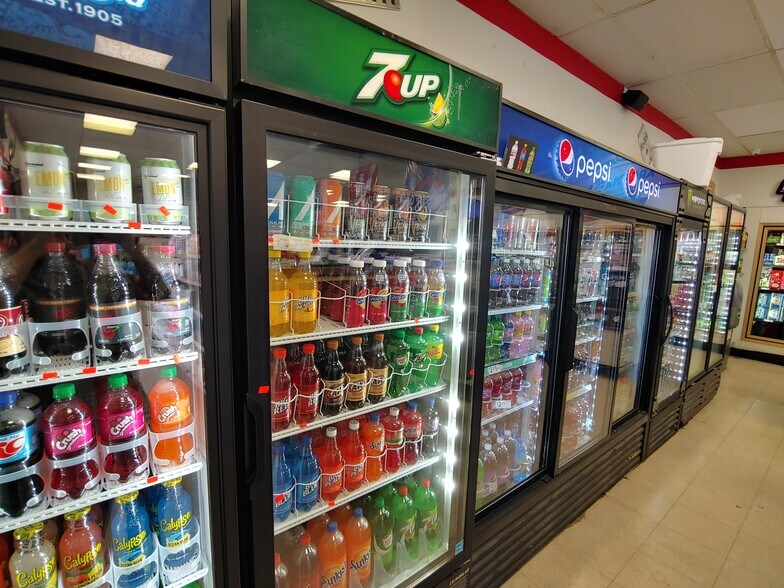 More Photos Of 1408 E Rancier Ave, Killeen Convenience Store For Sale