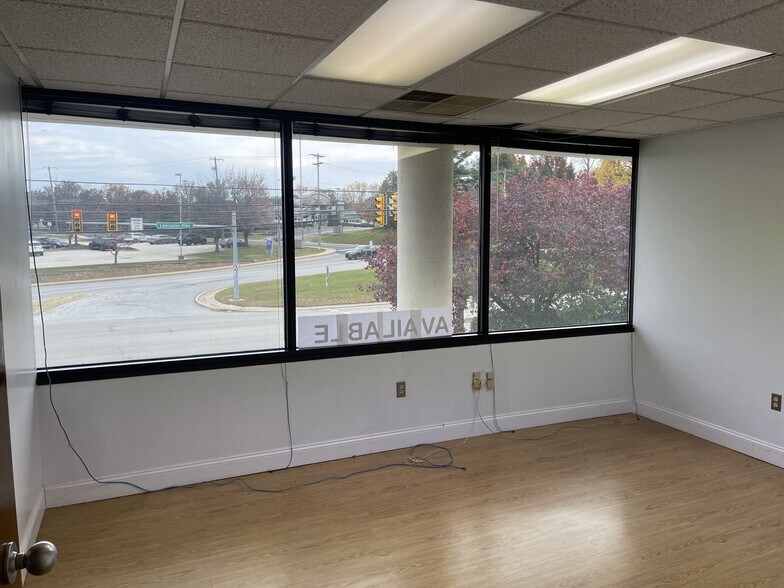 More Photos Of 250 W Lancaster Ave, Paoli Medical For Lease
