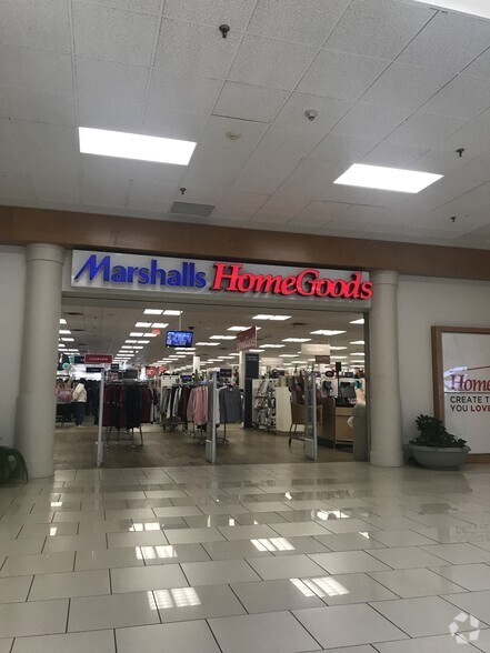 More Photos Of 22 Clifton Country Rd, Clifton Park Unknown For Lease