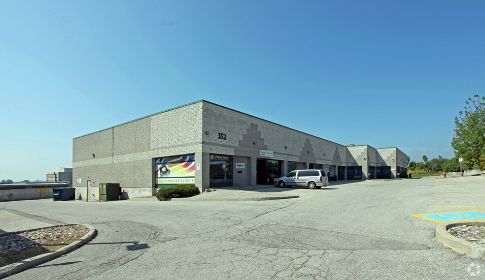 More Photos Of 352 Bayly St W, Ajax Warehouse For Lease