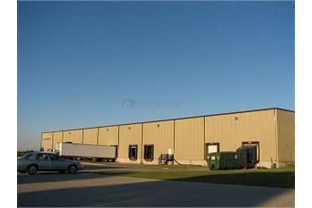 More Photos Of 216 W 1st St, Story City Manufacturing For Lease
