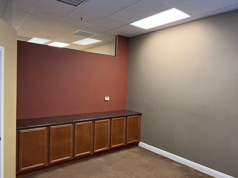 More Photos Of 7935-7975 Badura Ave, Las Vegas Apartments For Lease