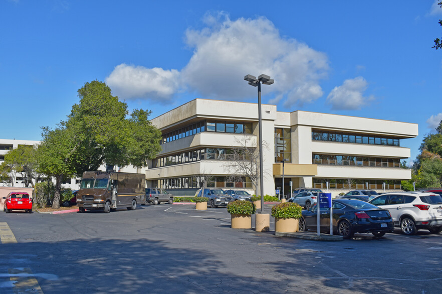 Primary Photo Of 1111 Sonoma Ave, Santa Rosa Medical For Lease