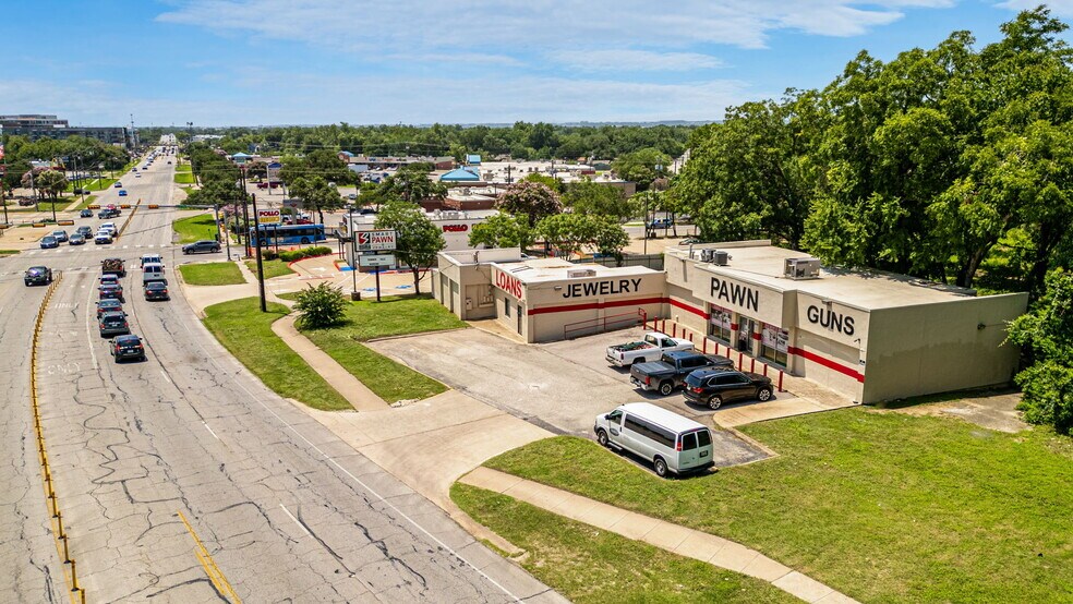 More Photos Of , Austin General Retail For Sale
