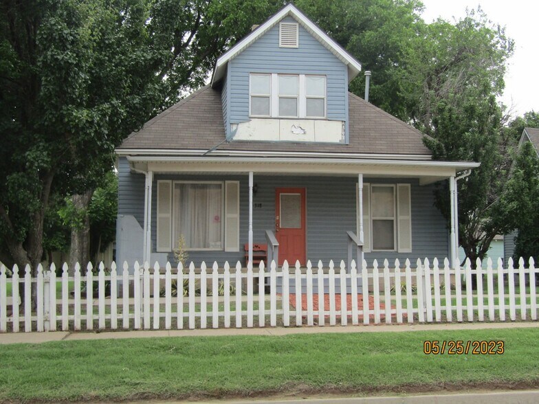 More Photos Of , El Reno Office For Sale