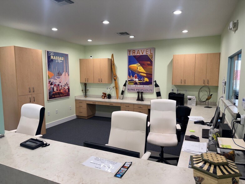 More Photos Of 1020 W Highway 50, Clermont Medical For Sale