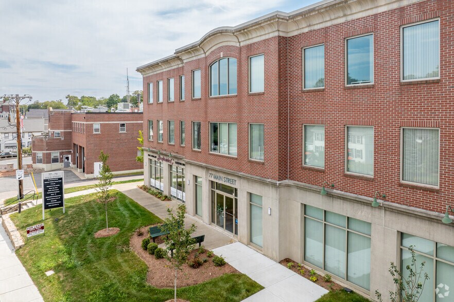 More Photos Of 77 Main St, Hopkinton Medical For Lease