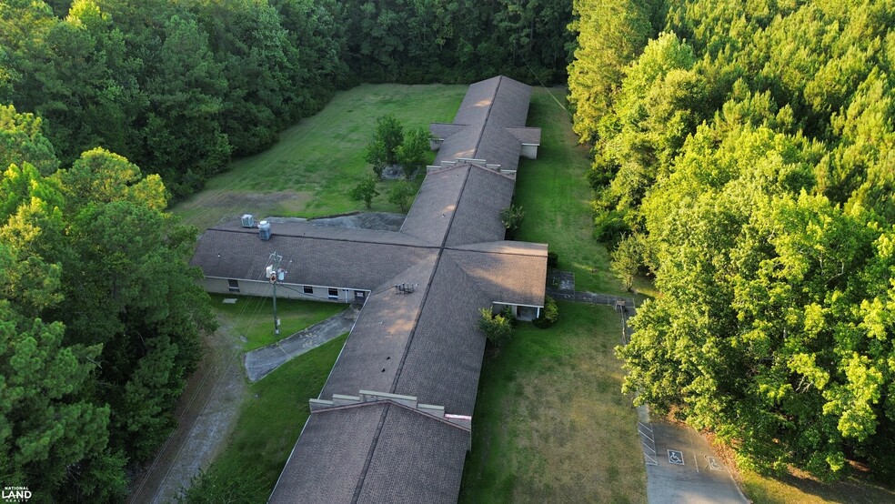 More Photos Of 206 Wannish Ave, Lake Waccamaw Congregate Senior Housing For Sale