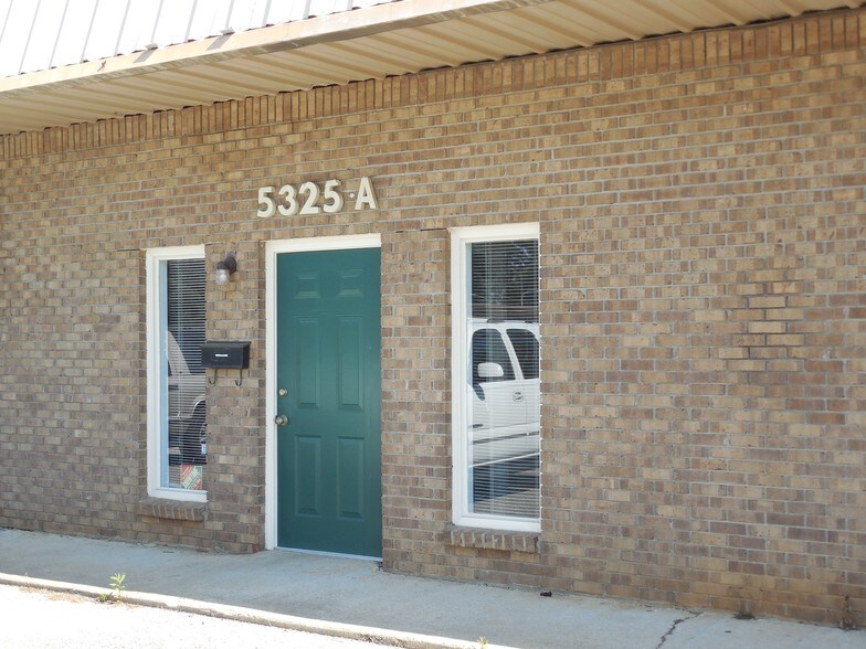 More Photos Of 5323-5325 Wares Ferry Rd, Montgomery Light Distribution For Lease