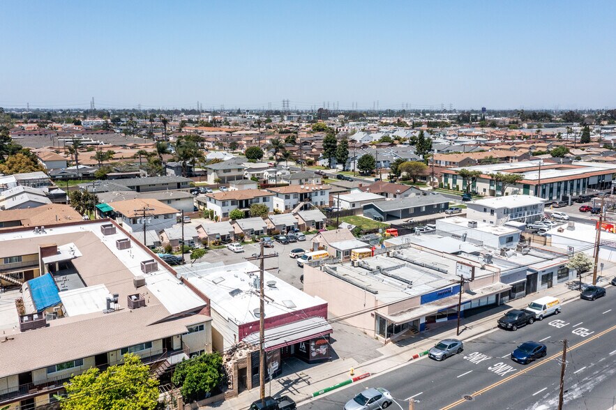 More Photos Of 17819-17827 Clark Ave, Bellflower Storefront Retail Residential For Sale
