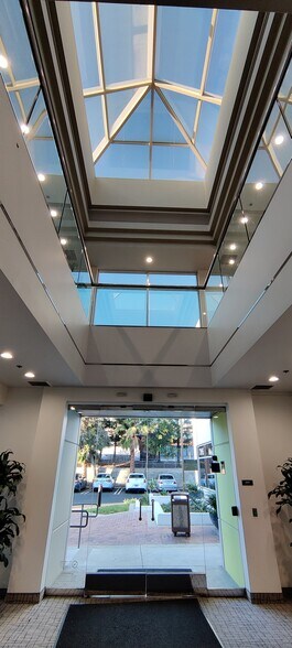 More Photos Of 3950 Paramount Blvd, Lakewood Office For Lease