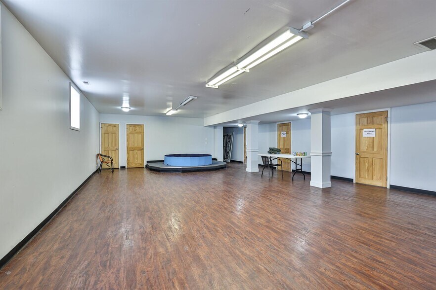 More Photos Of 4917 Webster St, Dayton Religious Facility For Sale