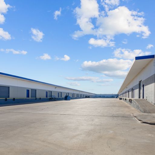 More Photos Of 2703 W Industrial Ave, Midland Warehouse For Lease