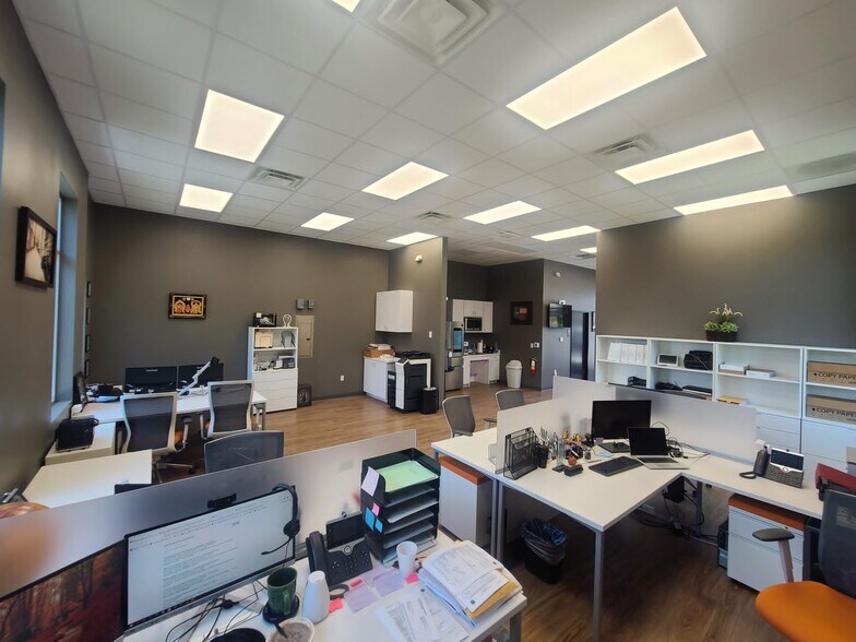 More Photos Of 240 O Connor Ridge Blvd, Irving Office For Sale