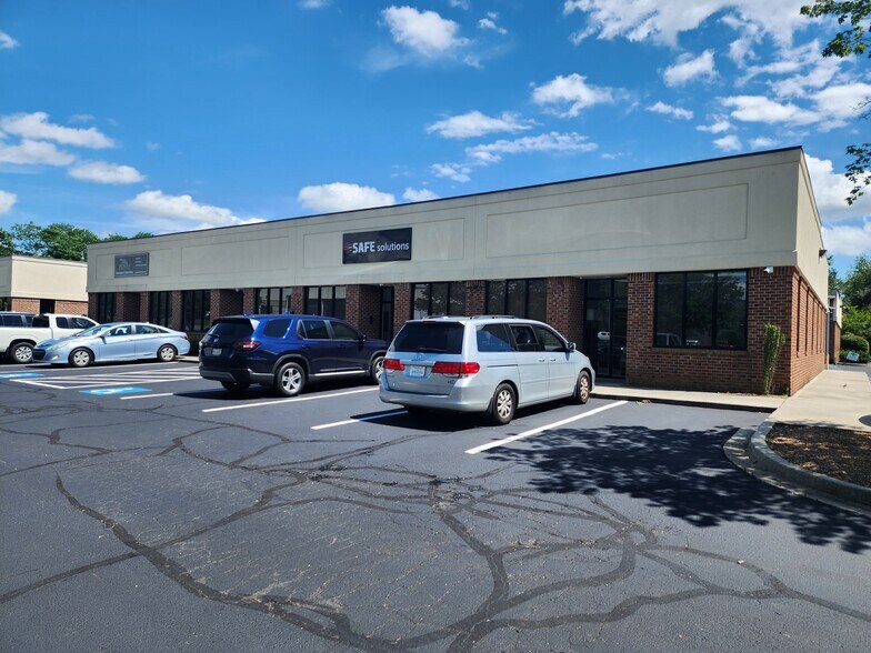 More Photos Of 153 Brozzini Ct, Greenville Light Distribution For Lease