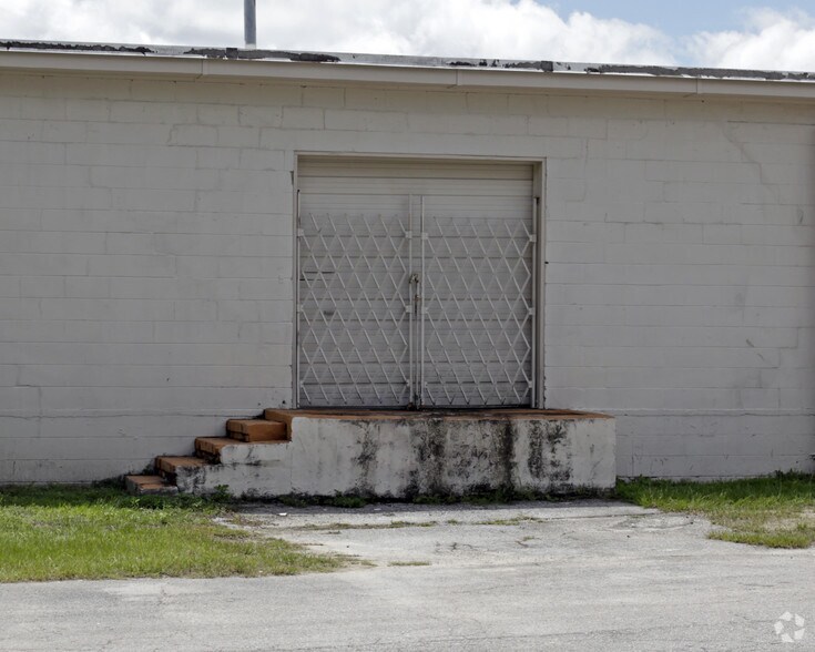 More Photos Of 1037-1110 W Us Highway 90, Lake City Convenience Store For Sale