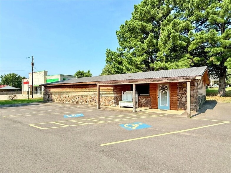 More Photos Of 11442 SR 27, Hector Medical For Sale