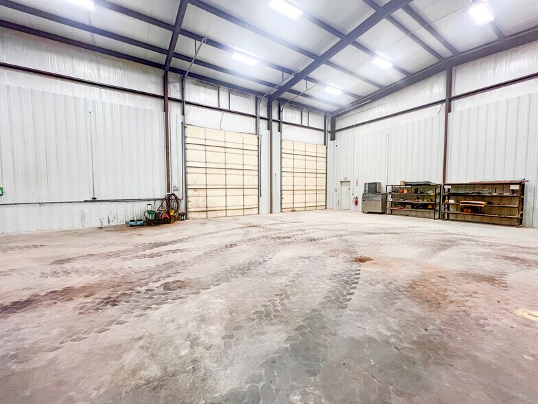 More Photos Of 4201 County 72 rd, Midland Industrial For Sale