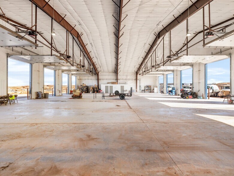 More Photos Of 20 Monarch Ln, Pueblo Industrial For Sale