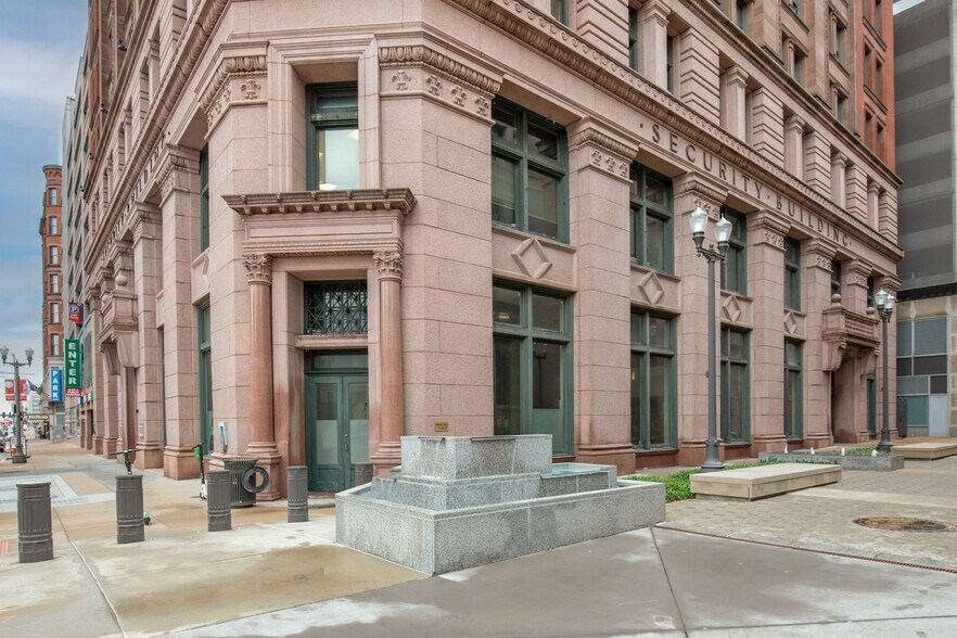 More Photos Of 319 N 4th St, Saint Louis Office Residential For Lease