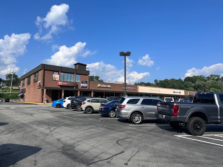 Primary Photo Of 4600-4614 William Penn Hwy, Murrysville Unknown For Lease
