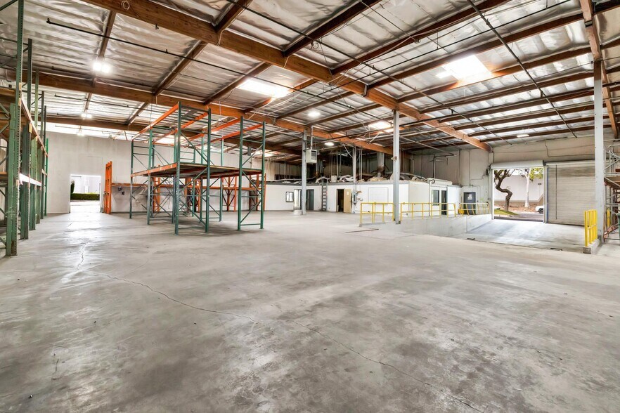 More Photos Of 6920 Hermosa Cir, Buena Park Warehouse For Sale