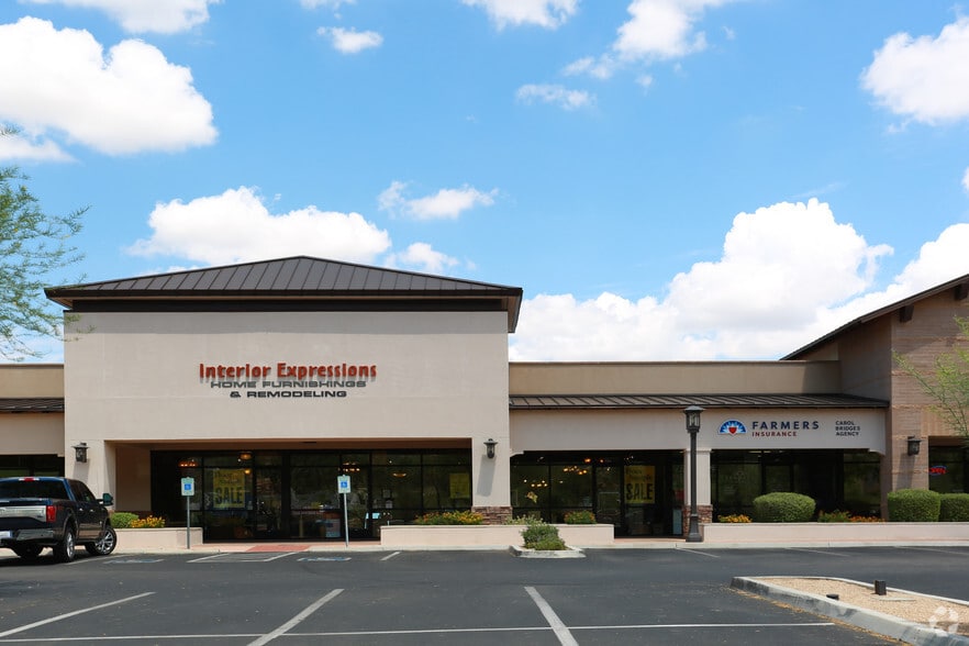 More Photos Of 11015 N Oracle Rd, Oro Valley Freestanding For Lease