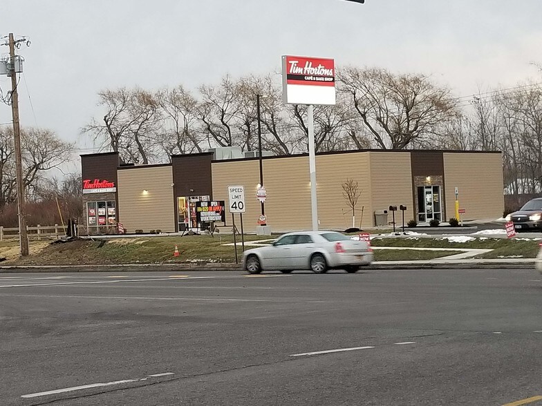 More Photos Of 3941 Broadway St, Cheektowaga Freestanding For Sale