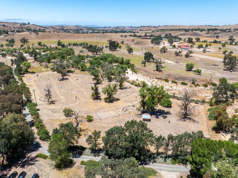 More Photos Of 5750 El Pharo Dr, Paso Robles Land For Sale