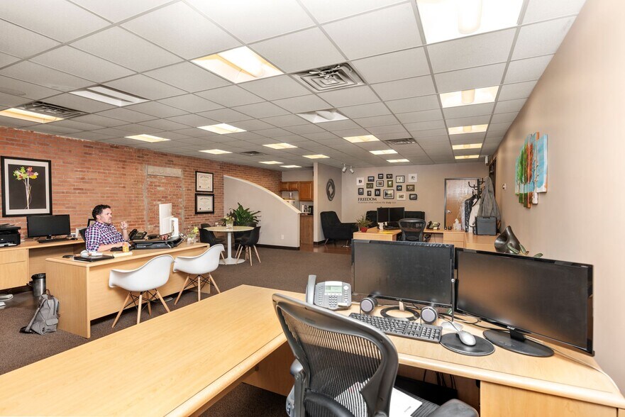 More Photos Of 618-620 N Tejon St, Colorado Springs Loft Creative Space For Sale