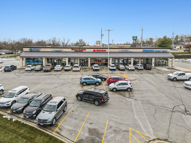 More Photos Of 6403-6479 N Prospect Ave, Gladstone Freestanding For Sale