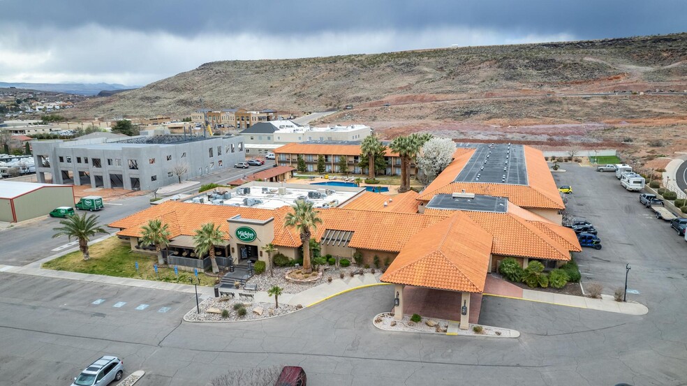 More Photos Of 1450 S Auto Mall Dr, St George Hotel For Sale
