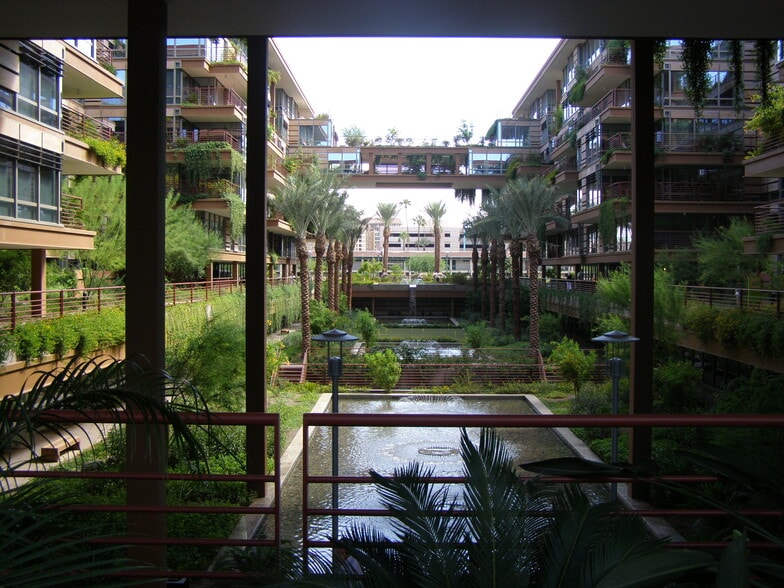 More Photos Of 7137-7161 E Rancho Vista Dr, Scottsdale Office For Lease