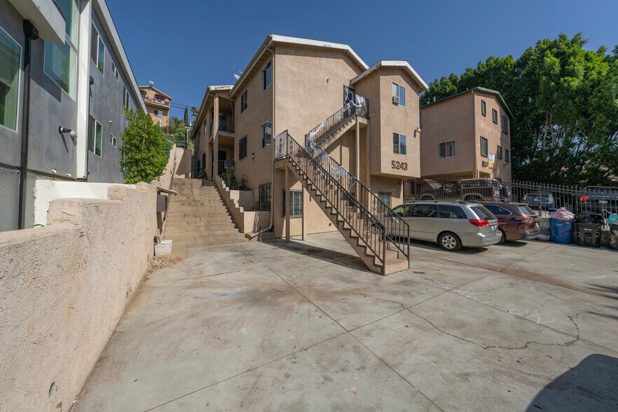 More Photos Of 5243 Huntington Dr N, Los Angeles Apartments For Sale