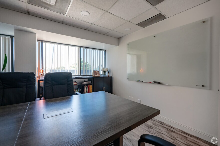 More Photos Of 9025 Wilshire Blvd, Beverly Hills Medical For Lease