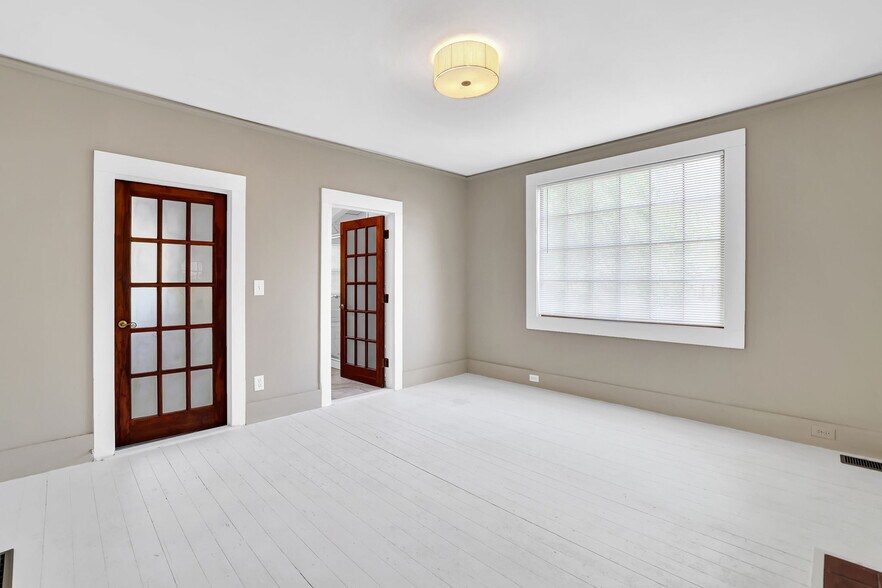 More Photos Of 134 Marble Mill Rd, Marietta Office For Sale