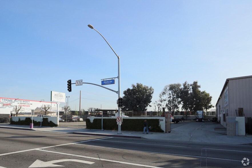 More Photos Of 8660 Atlantic Ave, South Gate Warehouse For Lease