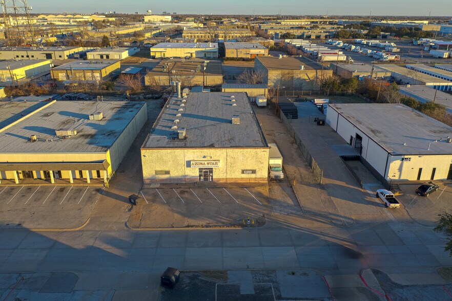 Primary Photo Of 3609 Dividend Dr, Garland Warehouse For Lease