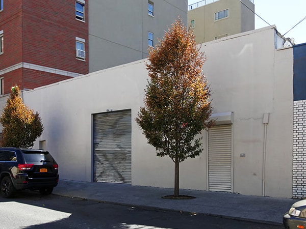 Primary Photo Of 546 E 170th St, Bronx Distribution For Lease